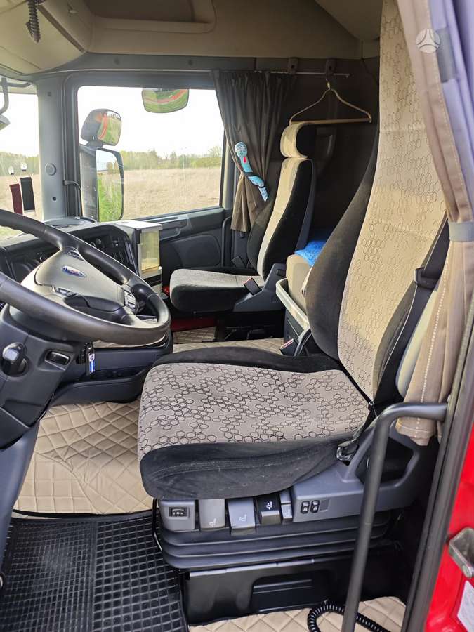Scania R410, double sleeper