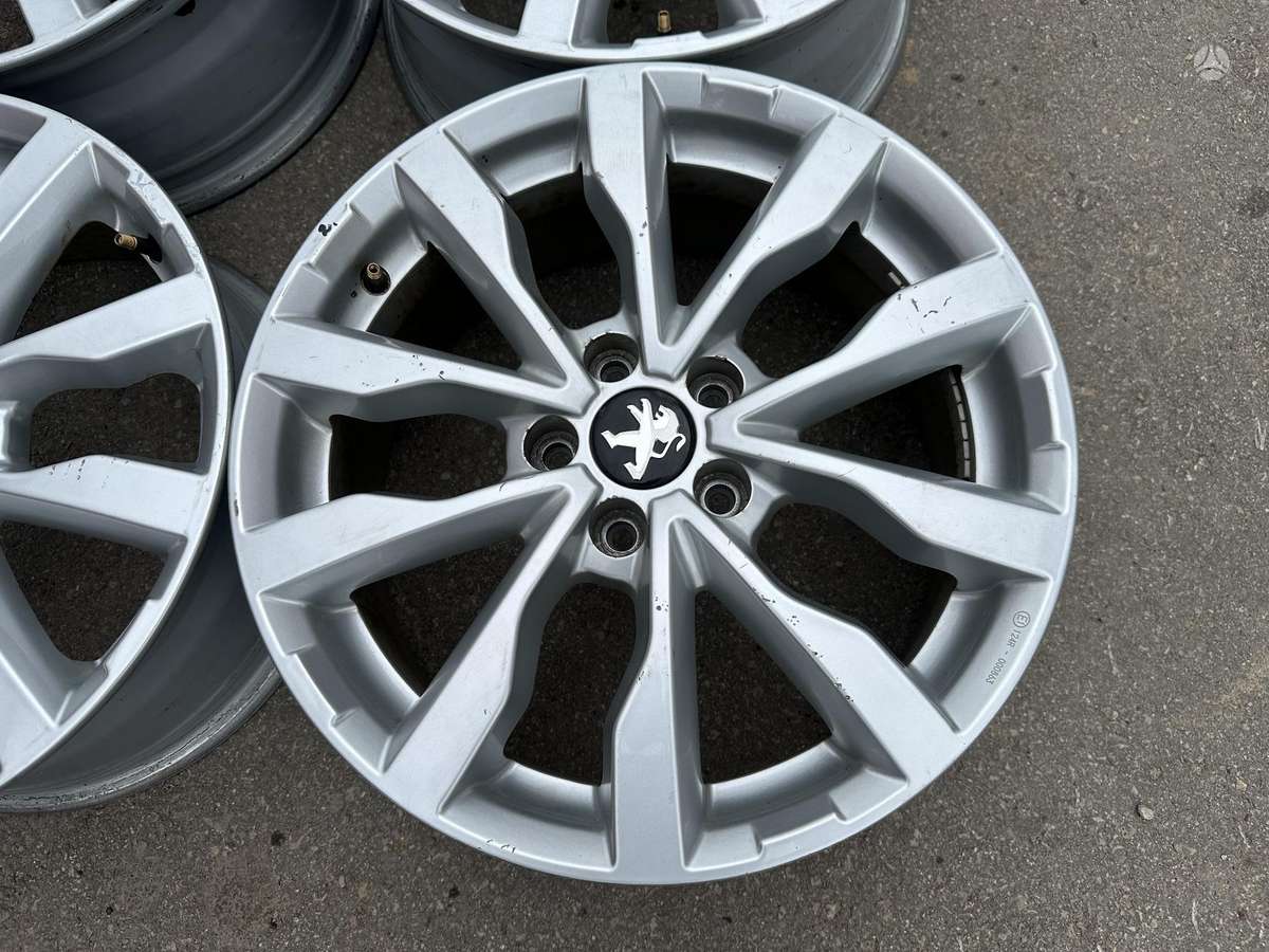 Peugeot 5x108, легкосплавные , R17