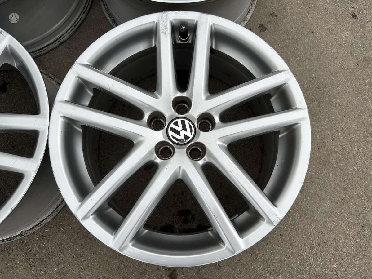 Volkswagen 5x100, light alloy, R17