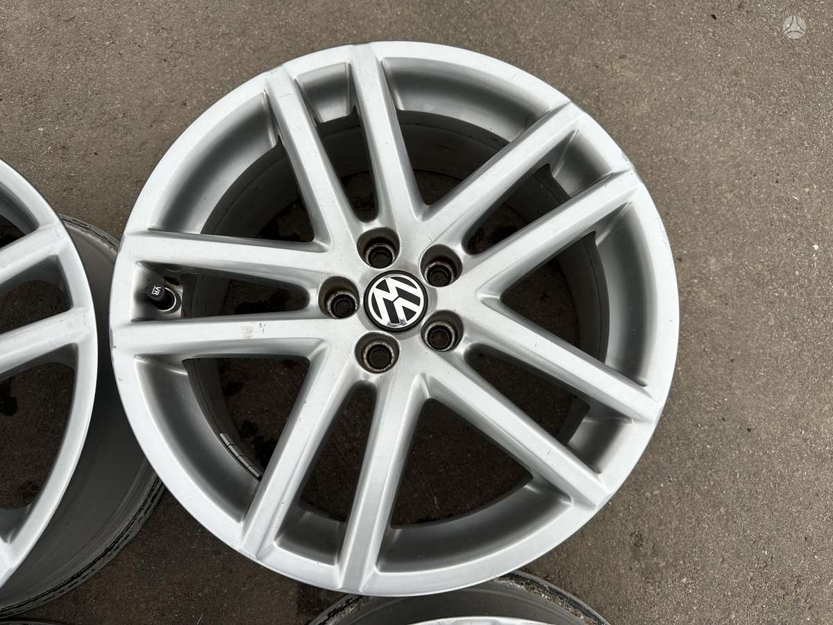 Volkswagen 5x100, light alloy, R17