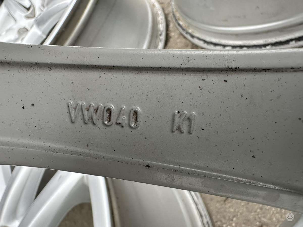 Volkswagen 5x100, light alloy, R17
