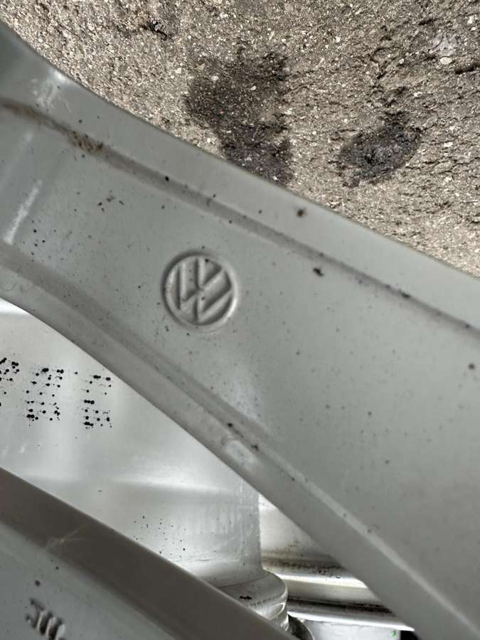 Volkswagen 5x100, light alloy, R17