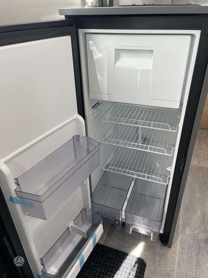 Giottiline Giottivan 60FT PE A/T, campers