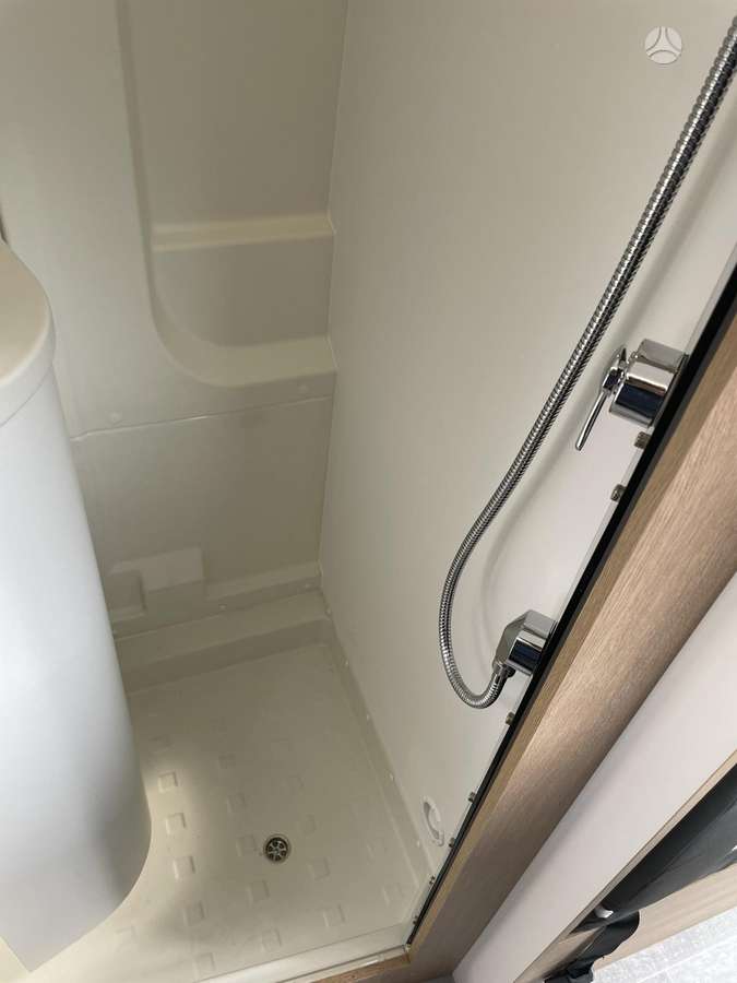 Giottiline Giottivan 60FT PE A/T, campers