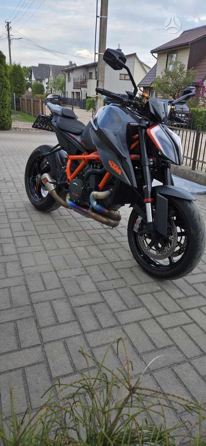 KTM Super Duke 1301cc, street / classic