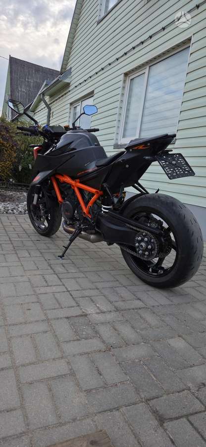 KTM Super Duke 1301cc, street / classic