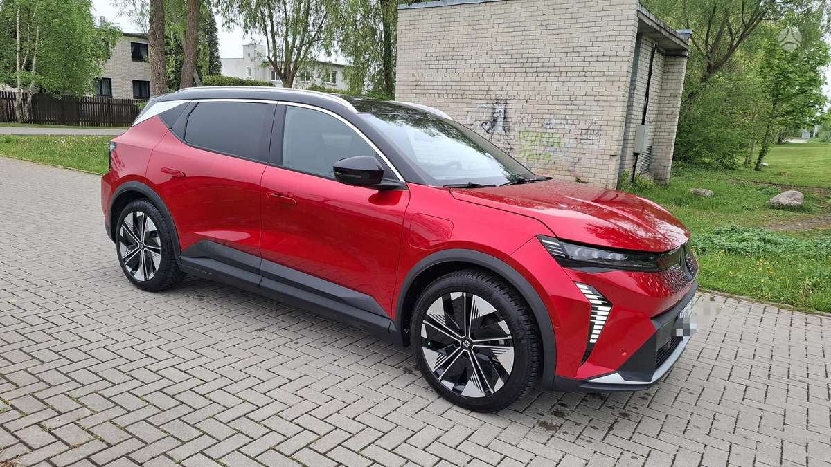 Renault Scenic E-Tech, Хэтчбек