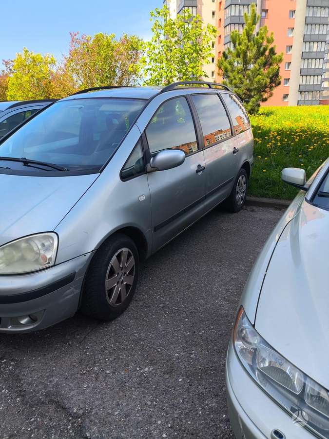 Ford Galaxy, Универсал