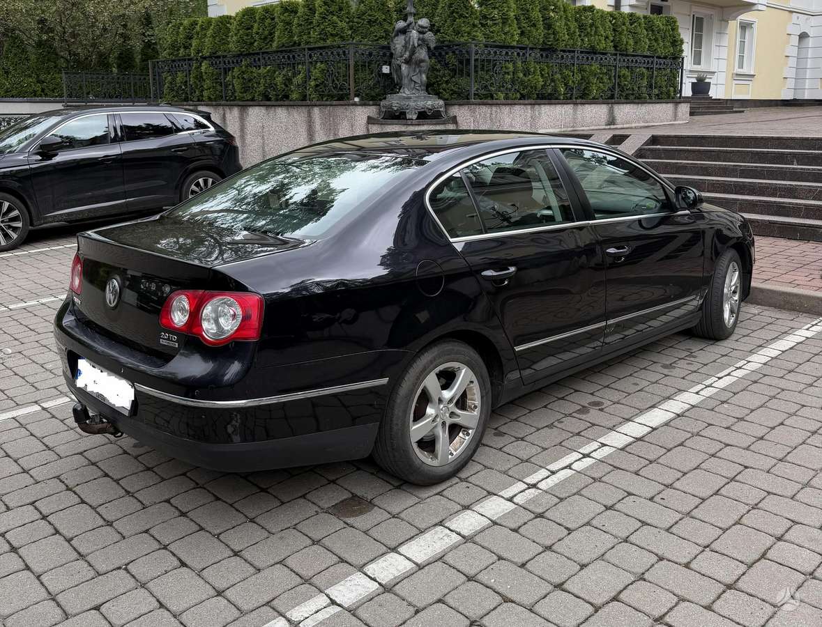 Volkswagen Passat - 6
