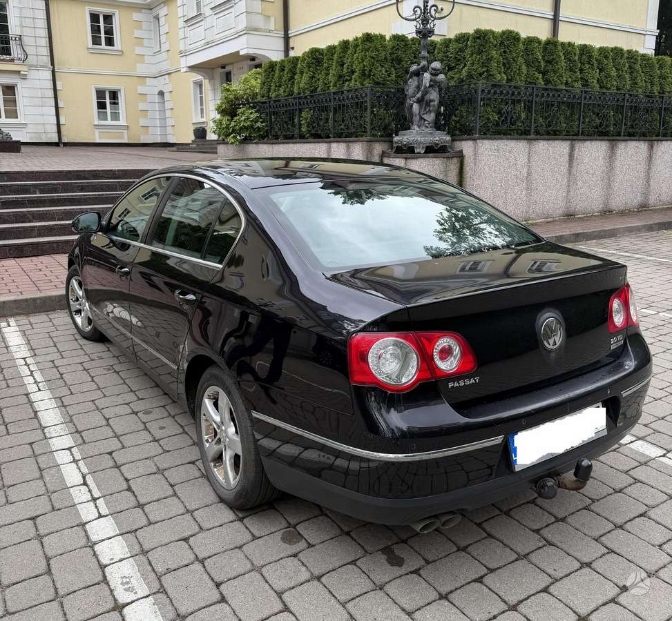 Volkswagen Passat - 8