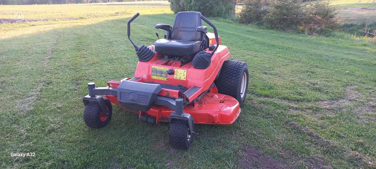 Kubota Zd21, садовые тракторы