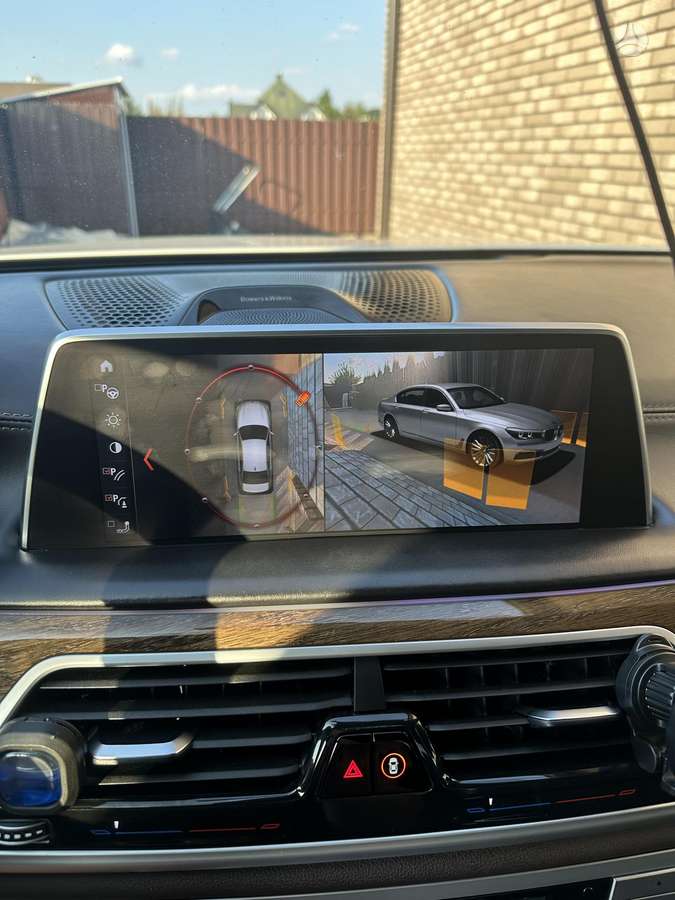 BMW 730, 3.0 l., Седан