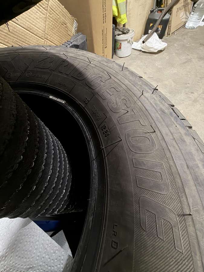 Bridgestone, summer 215/70 R15