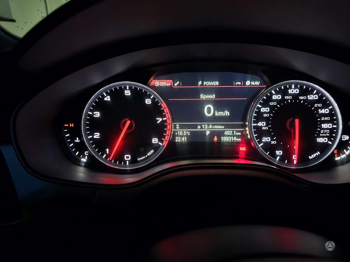 Audi A6, 3.0 l., Седан