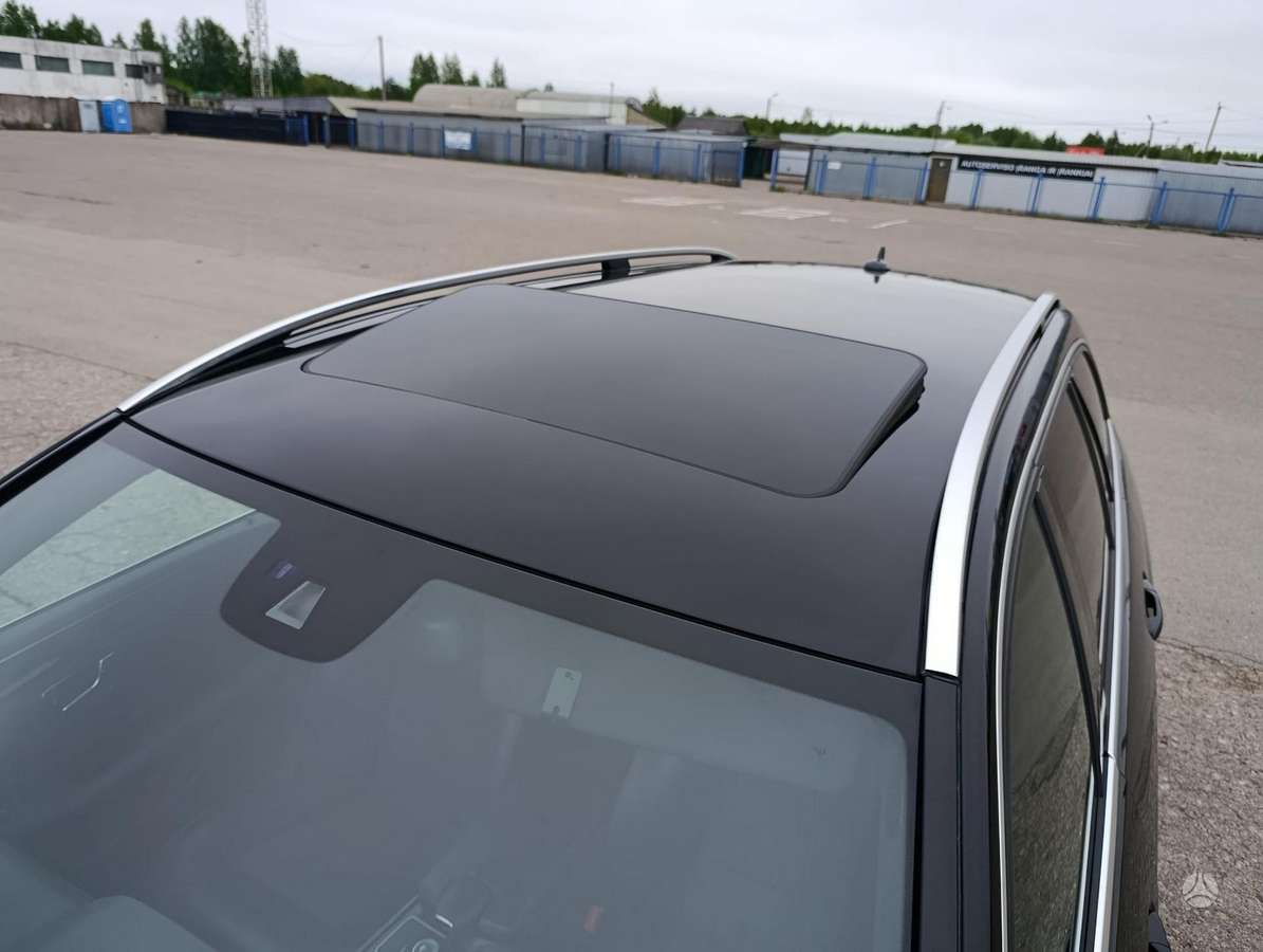 Mercedes-Benz E300, Универсал