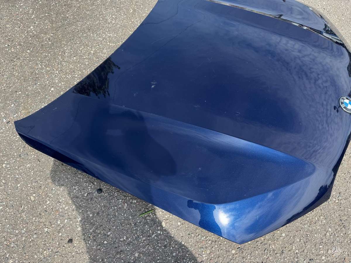 BMW X5 hood (front, rear)