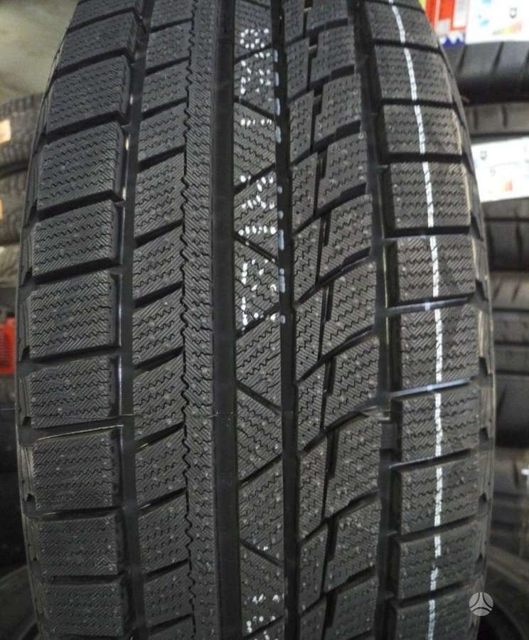 Nereus NS805+, зимние 225/45 R18