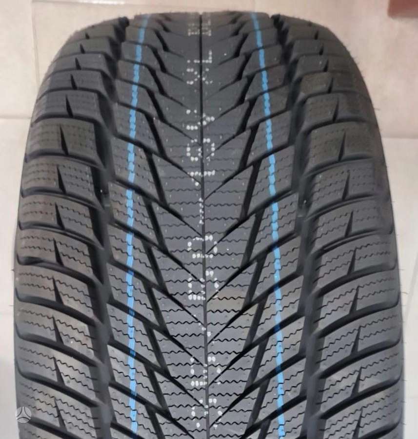 Superia Bluewin SUV2, žieminės 235/65 R17