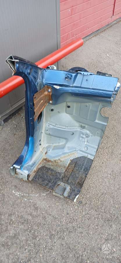 Kia Niro body parts