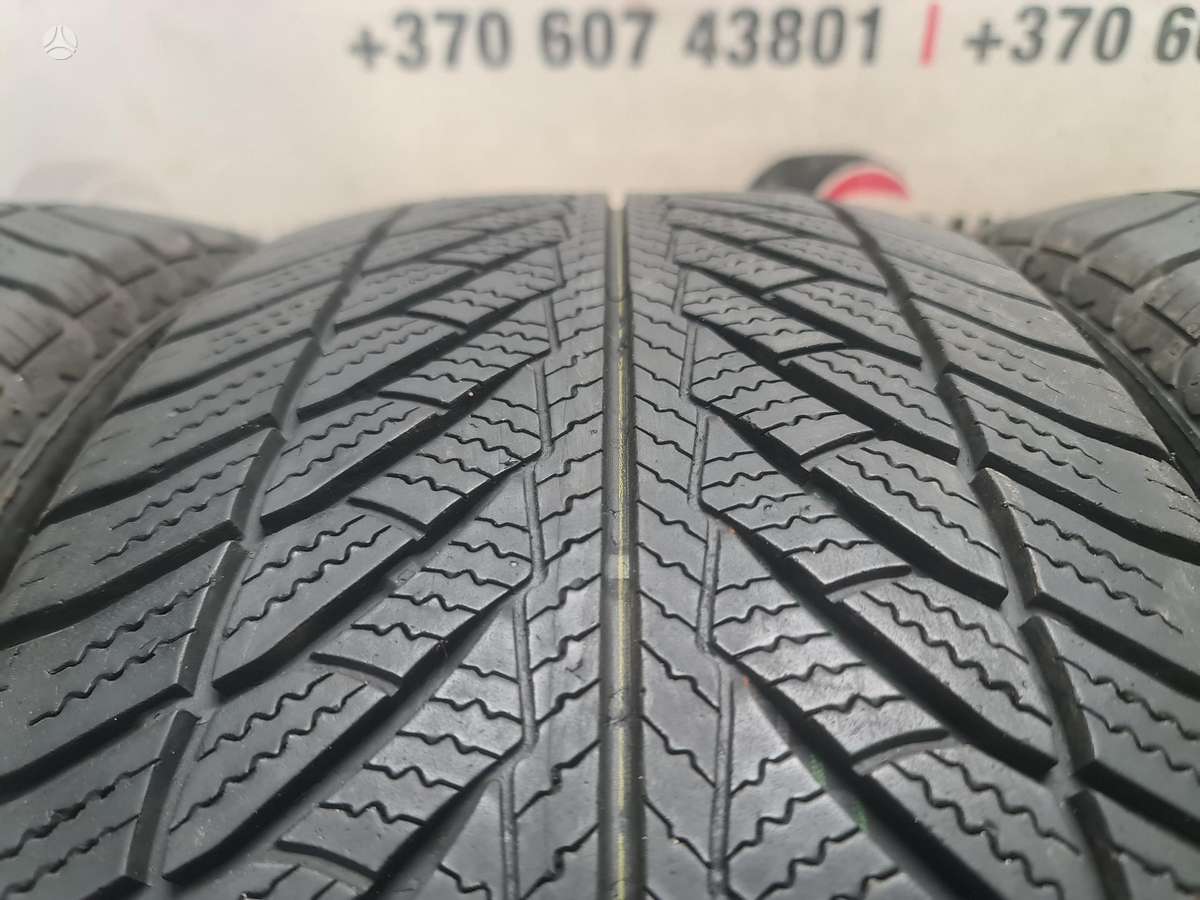 Goodyear UltraGrip 8, зимние 245/45 R19