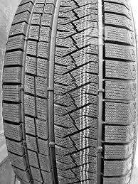 Triangle PL02, universalios 245/40 R18
