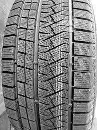 Triangle PL02, universalios 245/40 R20