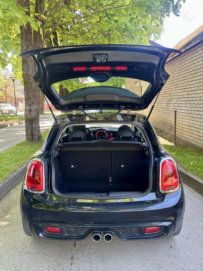 Mini Cooper, 2.0 l., hatchback