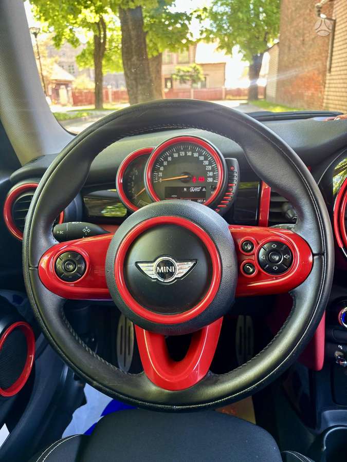 Mini Cooper, 2.0 l., hatchback