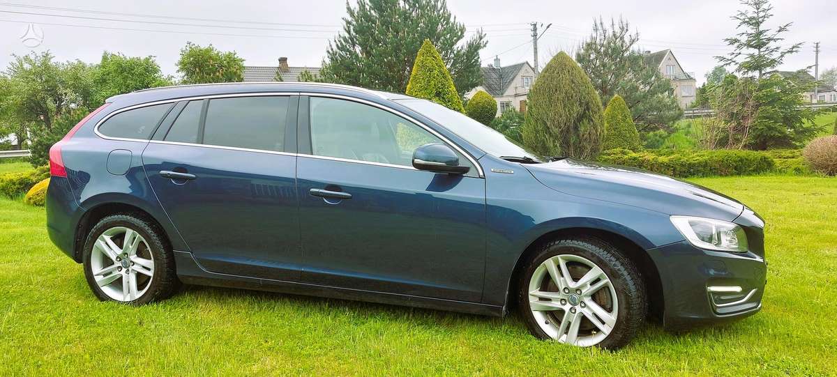 Volvo V60, 2.4 l., Универсал