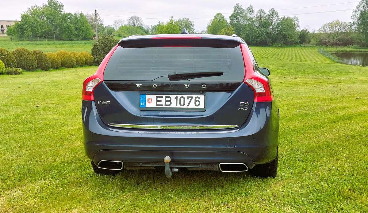 Volvo V60, 2.4 l., Универсал