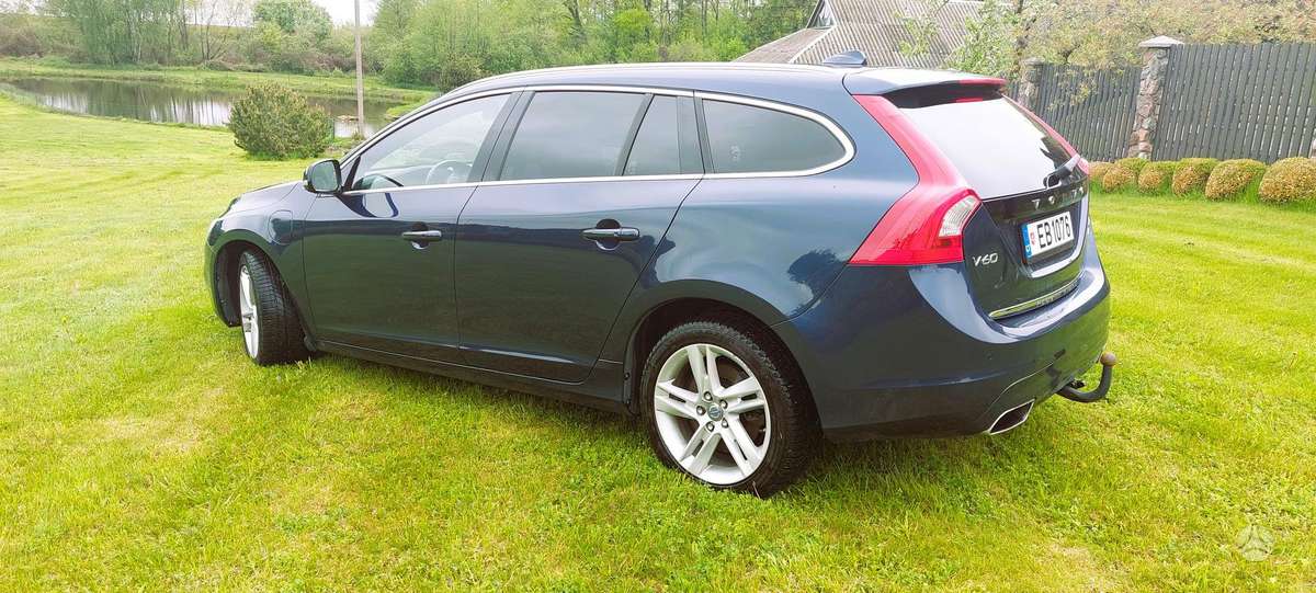 Volvo V60, 2.4 l., Универсал