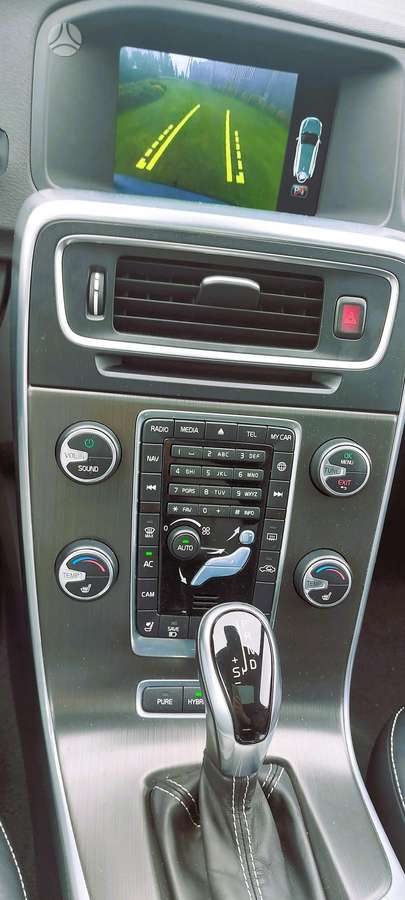 Volvo V60 - 10