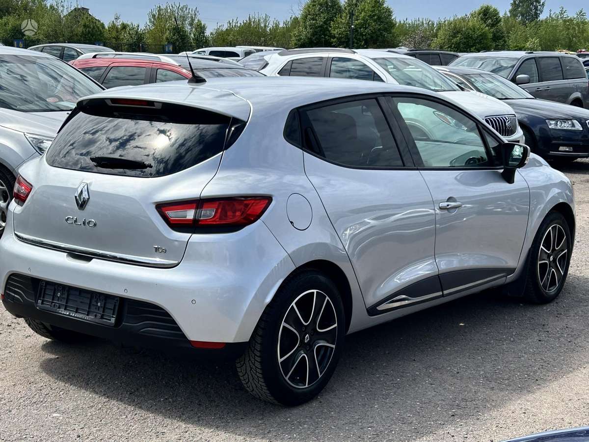 Renault Clio, 1.0 l., hatchback