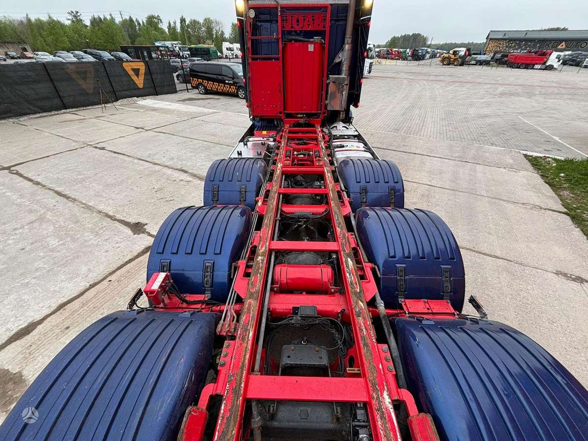 Scania R730 8x4*4, шасси