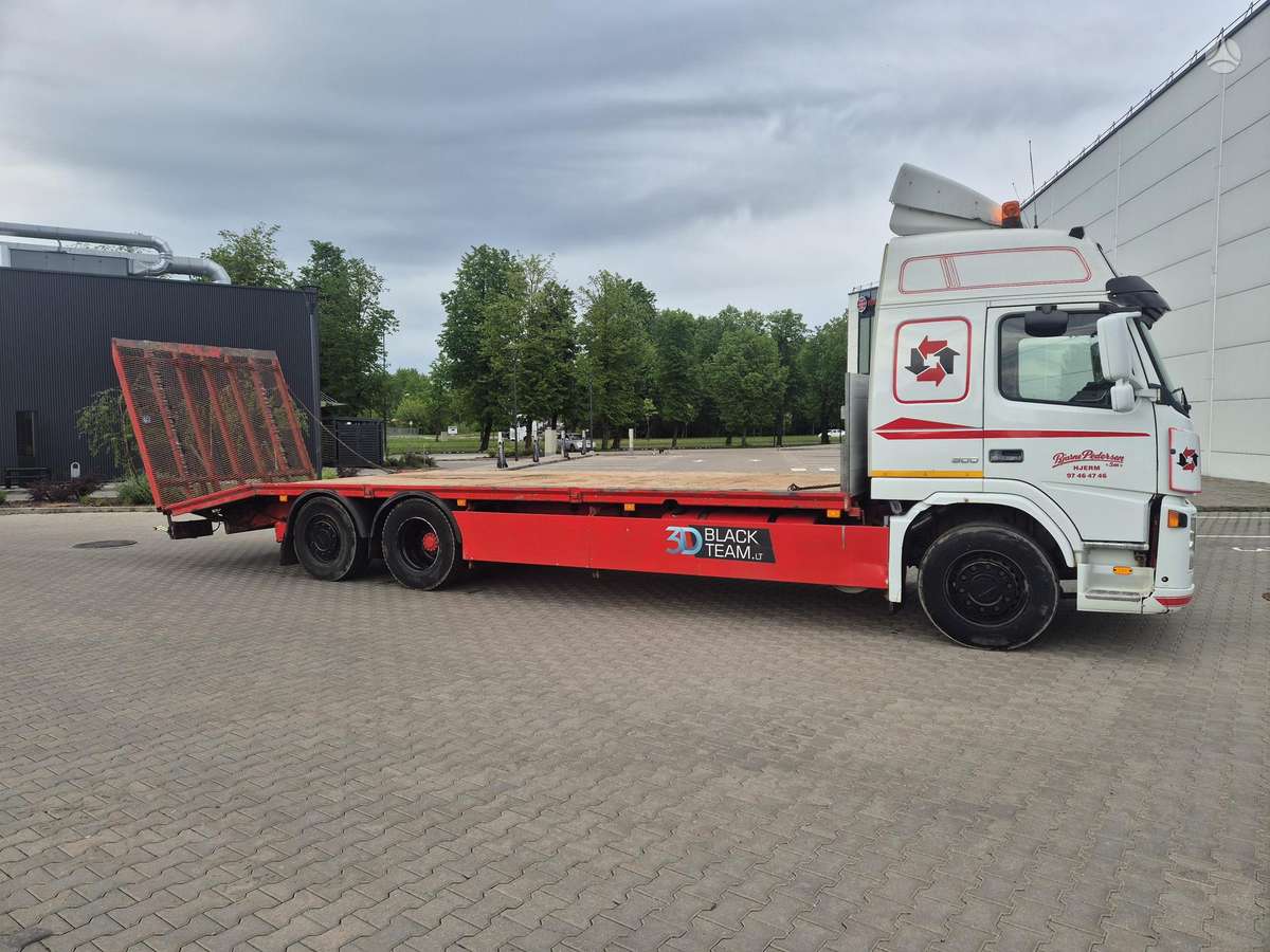 Volvo FM, auto transporters