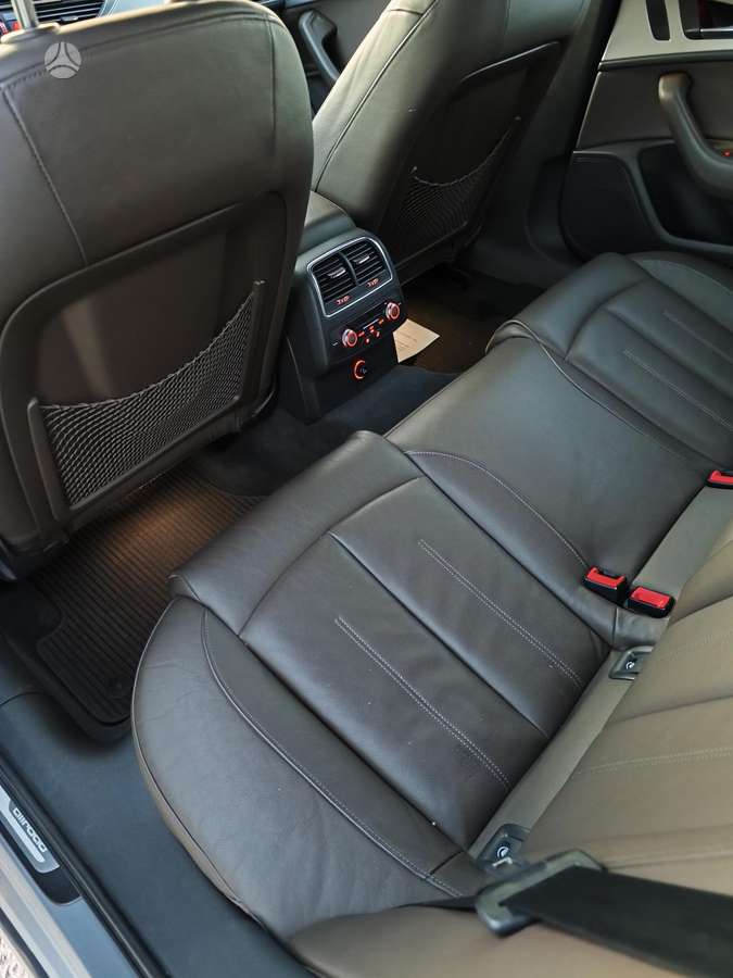 Audi A6 allroad, 3.0 l., Универсал