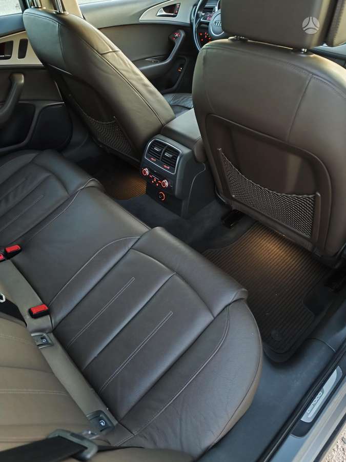 Audi A6 allroad, 3.0 l., Универсал