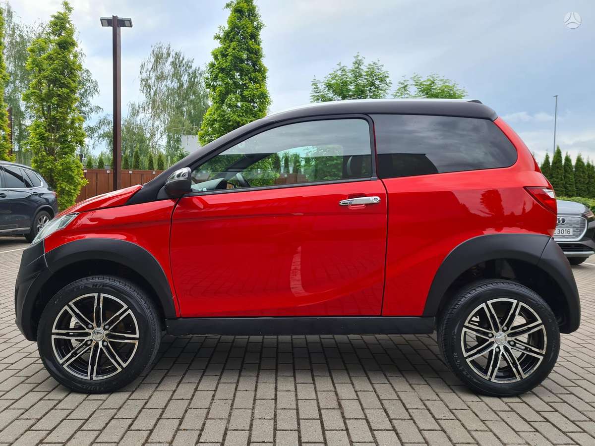 Aixam Crossover Premium, hatchback