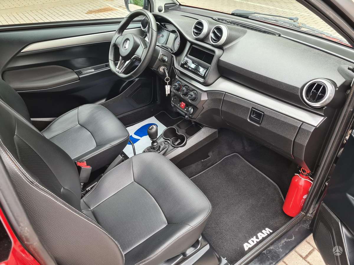 Aixam Crossover Premium, hatchback