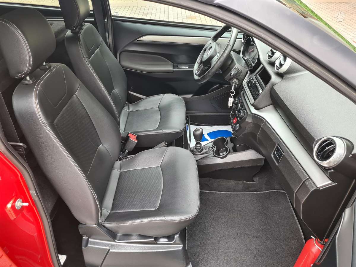 Aixam Crossover Premium, hatchback
