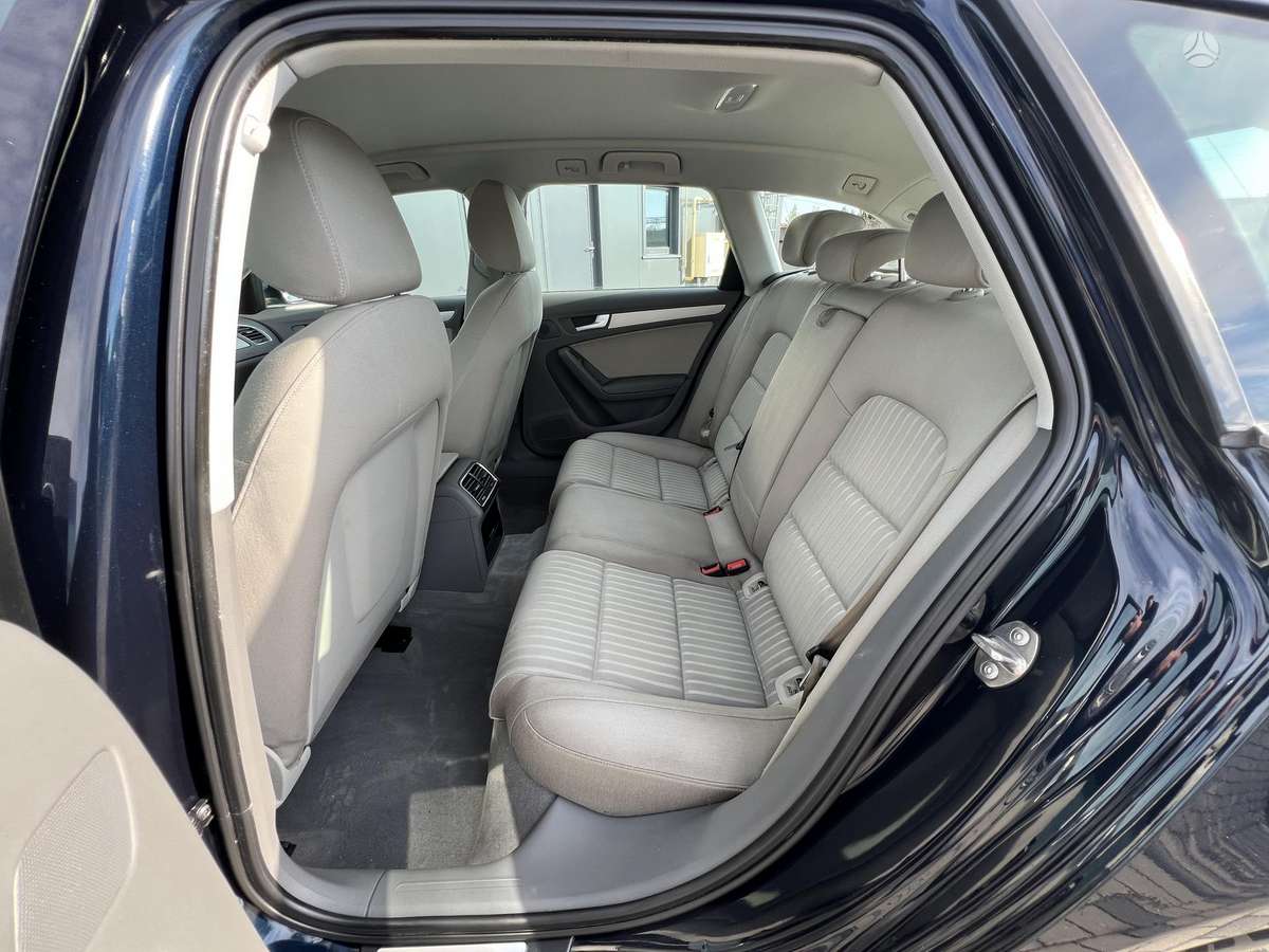 Audi A4, 1.8 l., Универсал