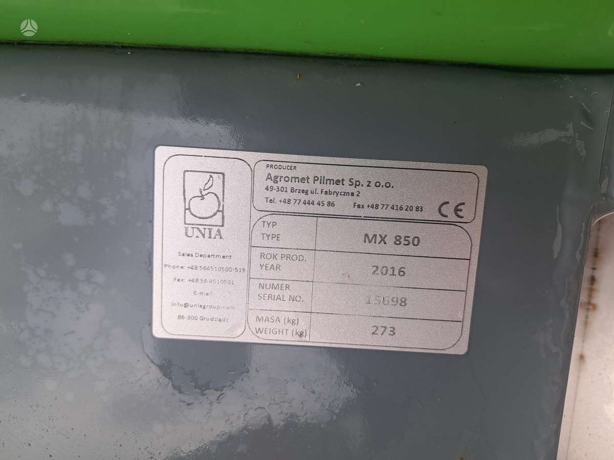Unia MX 850, spreaders