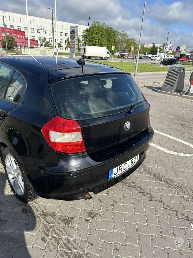 BMW 120, 2.0 l., hatchback