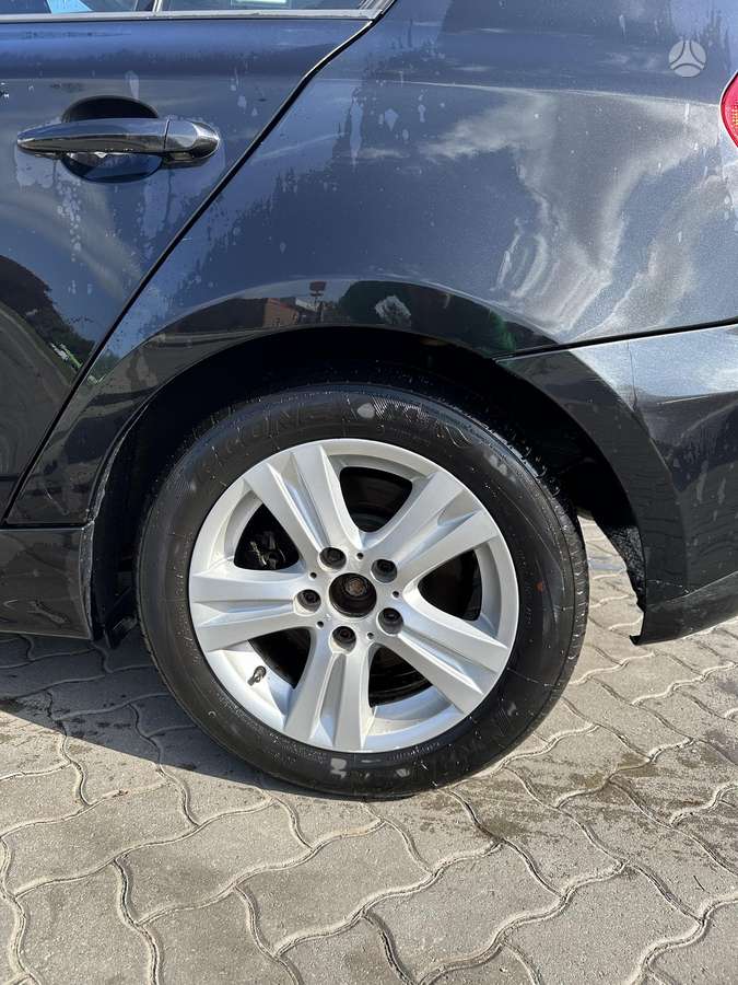 BMW 120, 2.0 l., hatchback