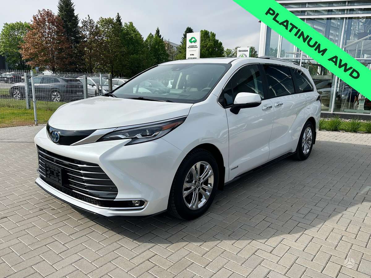 Toyota Sienna - 1