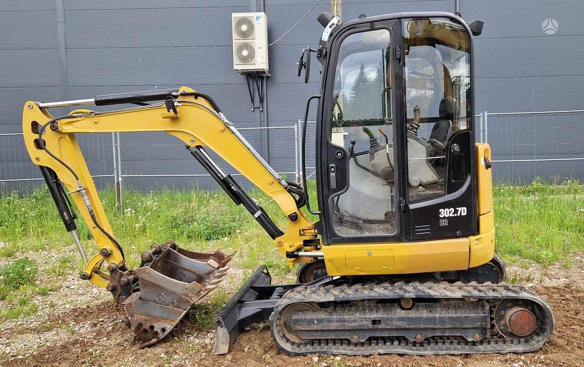 Caterpillar 302.7, mini ekskavatoriai
