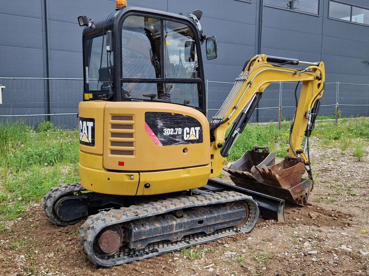 Caterpillar 302.7, mini ekskavatori