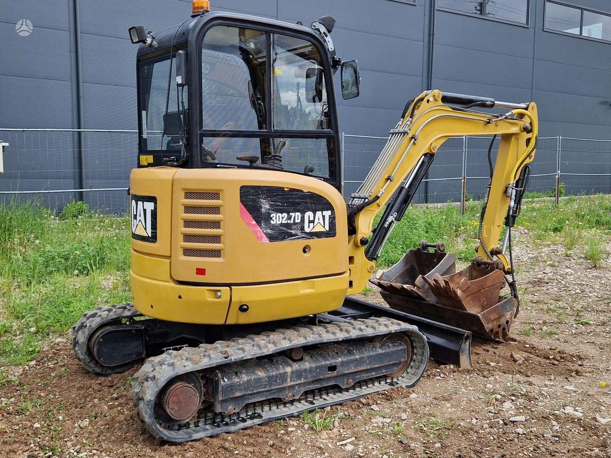 Caterpillar 302.7, мини-экскаваторы