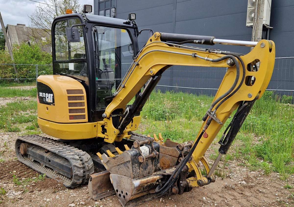 Caterpillar 302.7, mini ekskavatoriai
