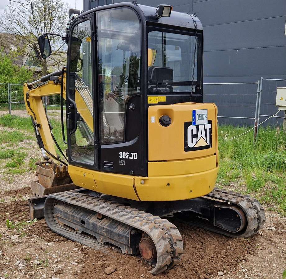 Caterpillar 302.7, mini ekskavatoriai